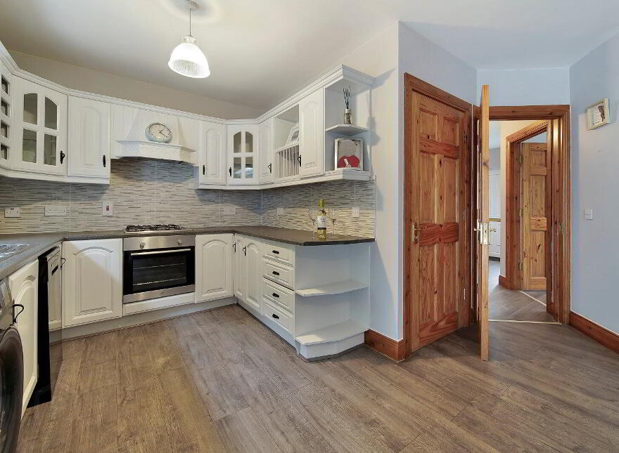 97 The Garden, Ballymacool, Letterkenny, F92H10D