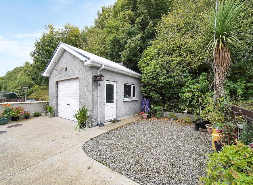 97 The Garden, Ballymacool, Letterkenny, F92H10D