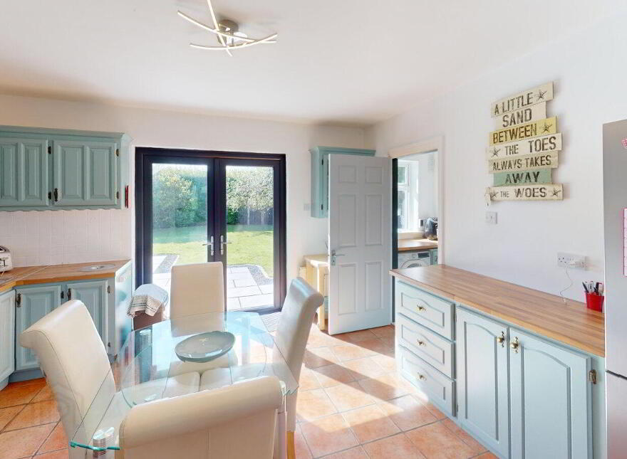 20 Seaview Court, Kilmuckridge, Wexford, Y25A786