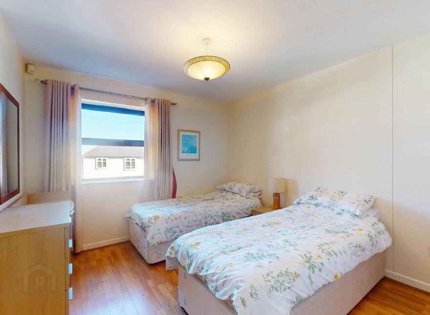 5 Bayside Court, Rosslare Strand, Y35