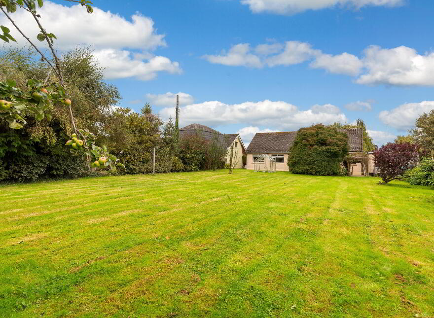 Abbeylands, Ratholdren Road, Navan, C15W9V0