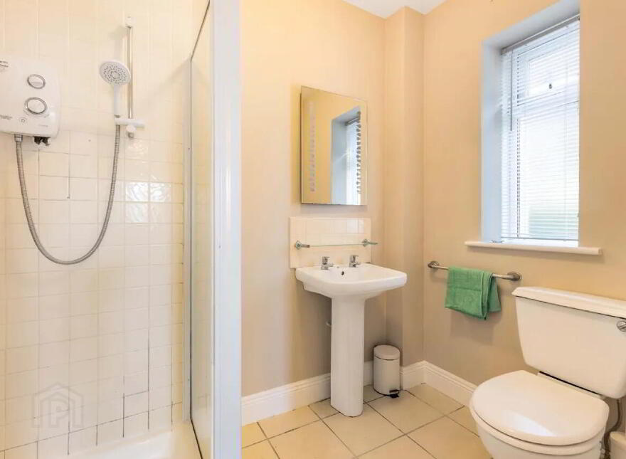 2 Effernock Mews, Dublin Road, Trim, C15A582