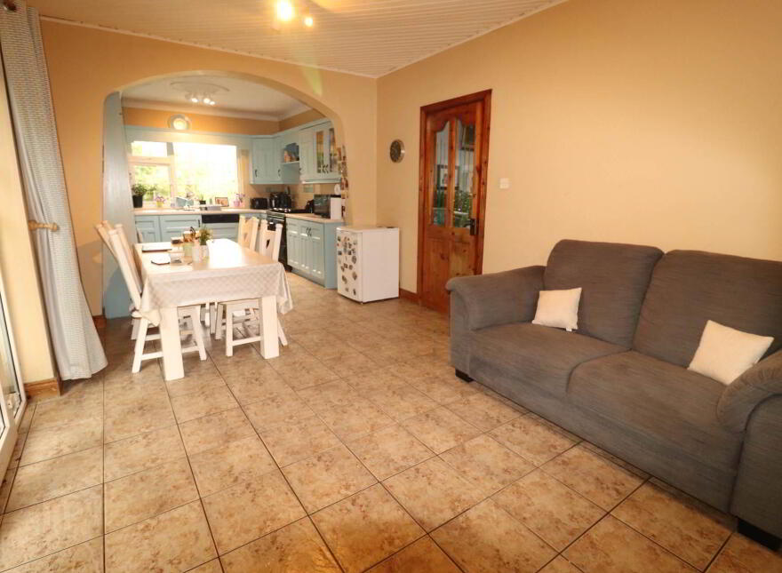 Kinnabo, Blacklion, F91W8D3