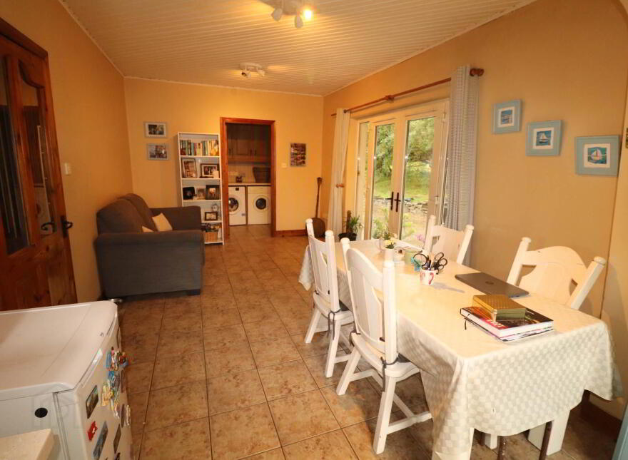 Kinnabo, Blacklion, F91W8D3