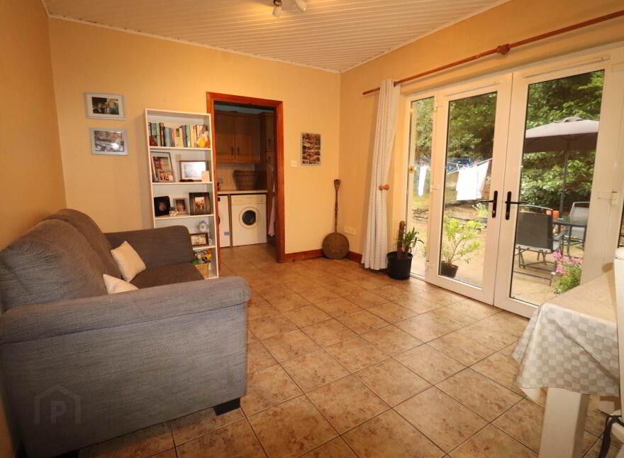 Kinnabo, Blacklion, F91W8D3
