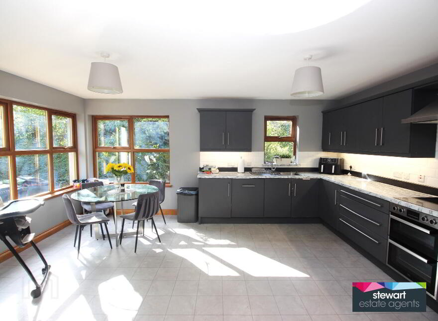 18 Crumlin Road, Ballinderry Upper, BT28 2JU