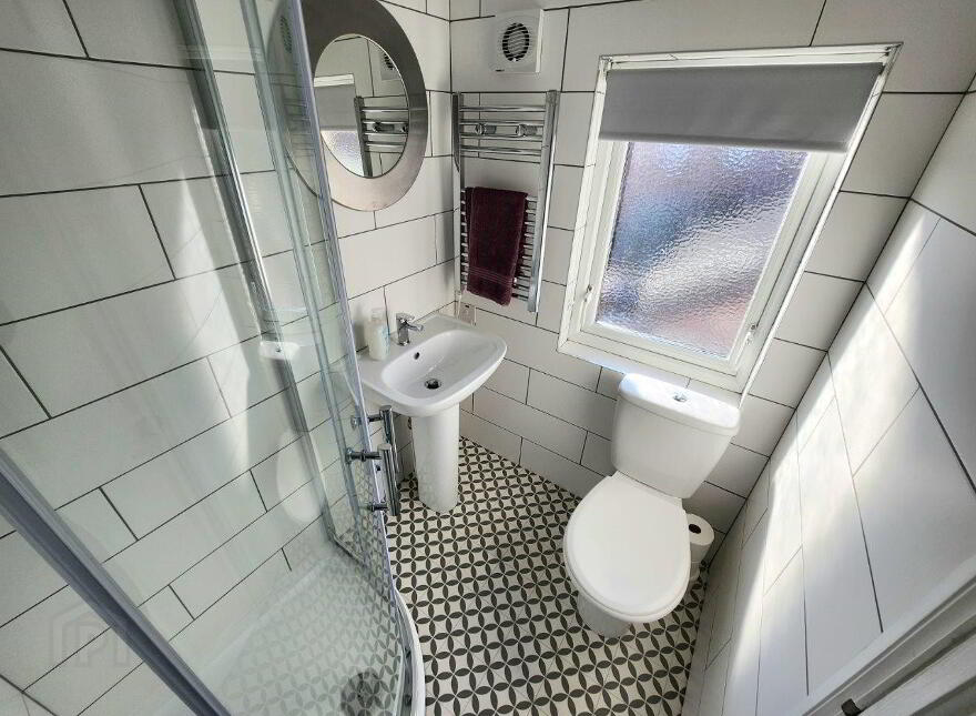 28 Premier Drive, Belfast, BT15 3LX