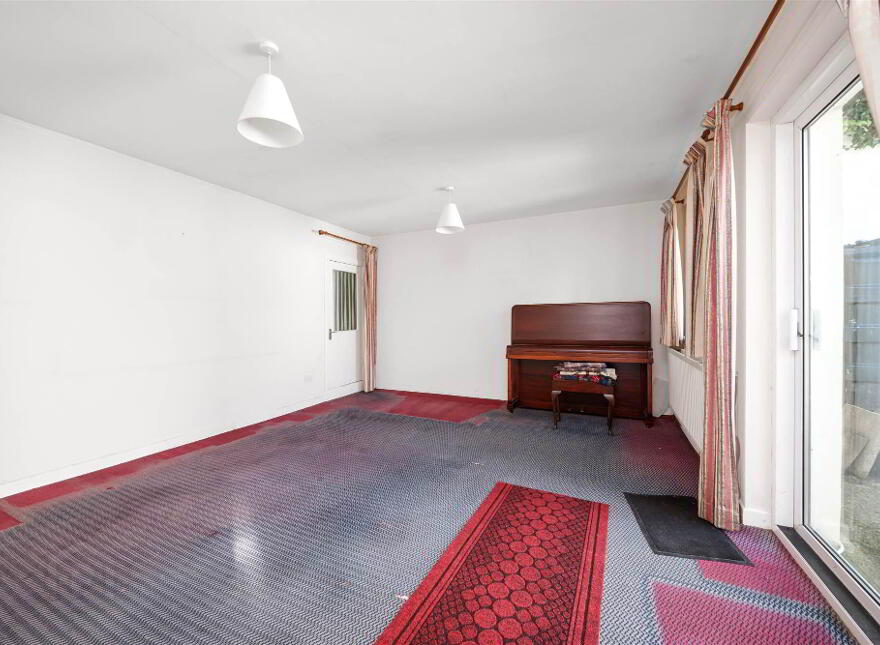 18 Morrison Park, Portrush, BT56 8HZ
