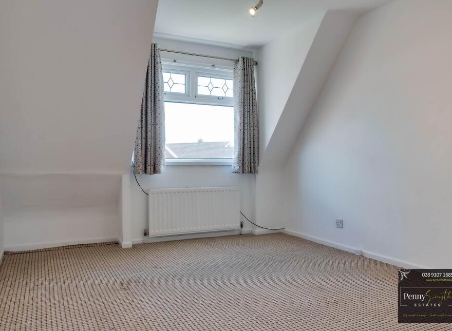 34 Carlton Heights, Bangor, BT19 6ZB