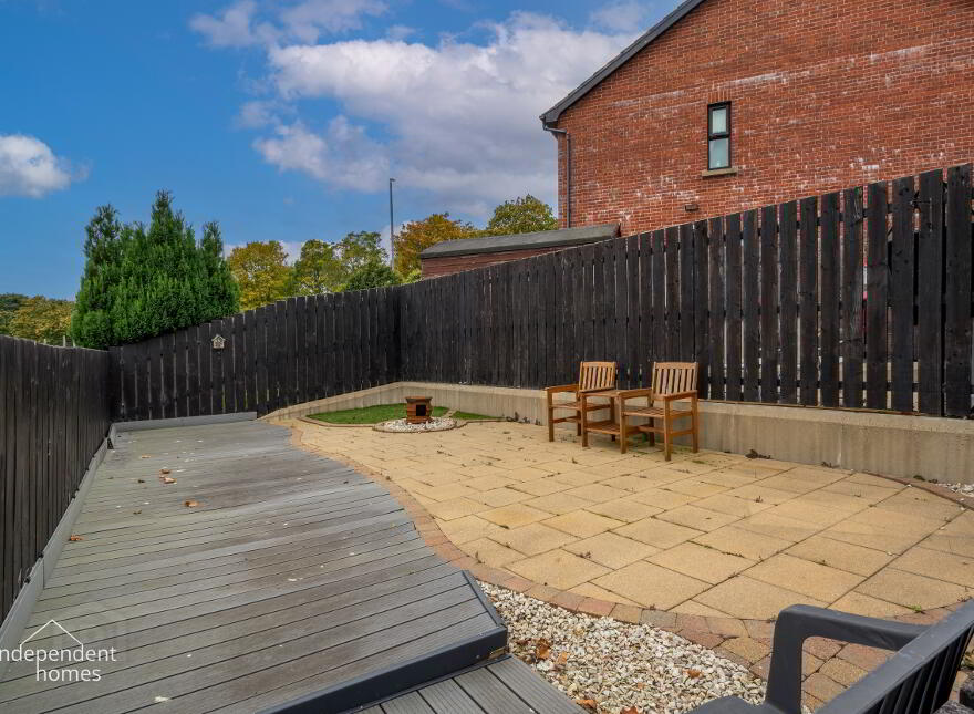 8 Barklie Grove, Larne, BT40 2UN