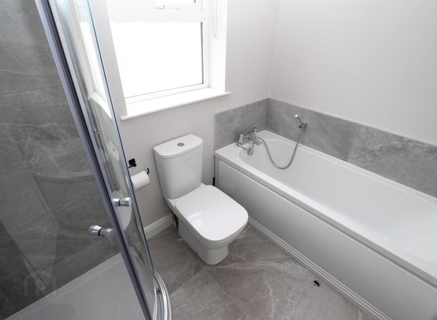 16 Rushfield Place, Ballyclare, BT39 0FR