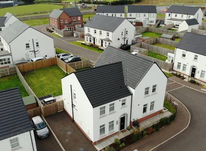 16 Rushfield Place, Ballyclare, BT39 0FR