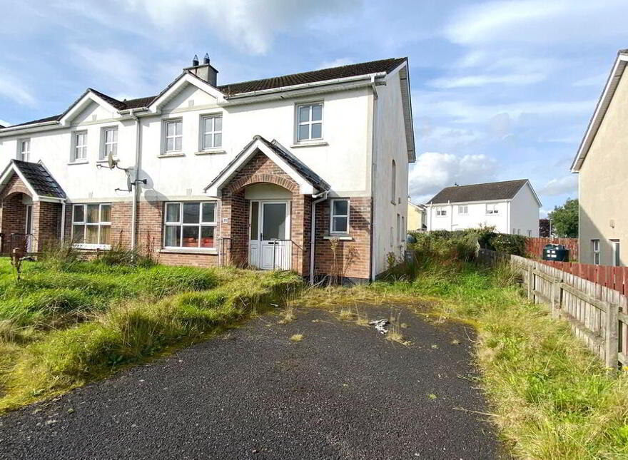 111 Blue Cedars, Glenfin Road, Ballybofey, F92F2X7 photo