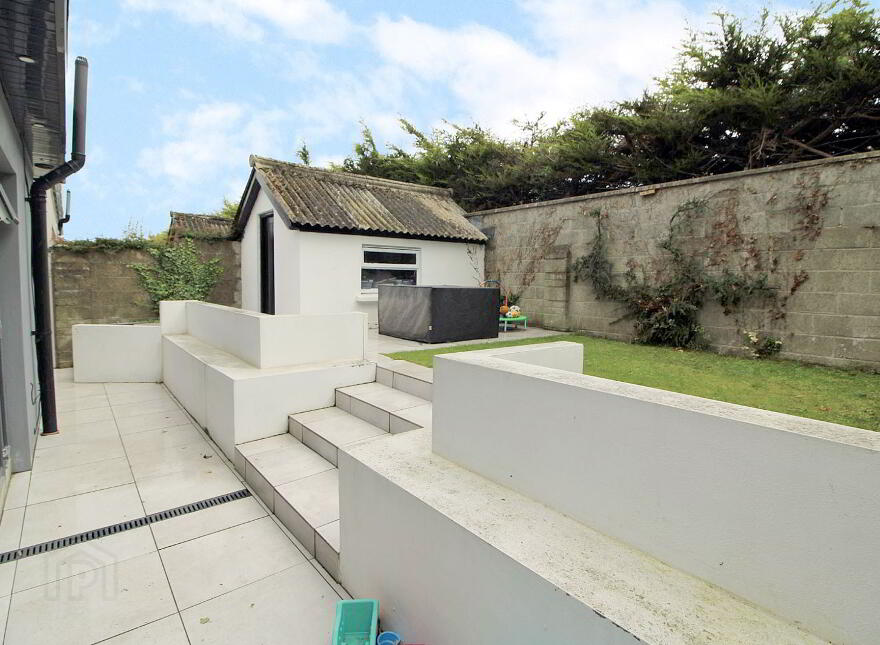 3 Priorland Grove, Dublin Road, Dundalk, A91P7R2