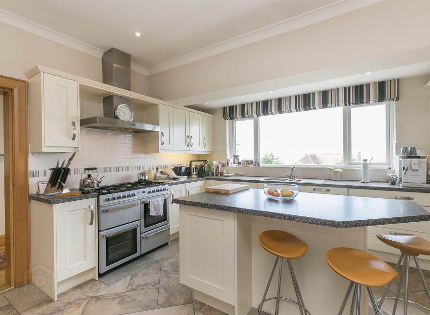 1 Larch Hill Avenue, Holywood, BT18 0JW