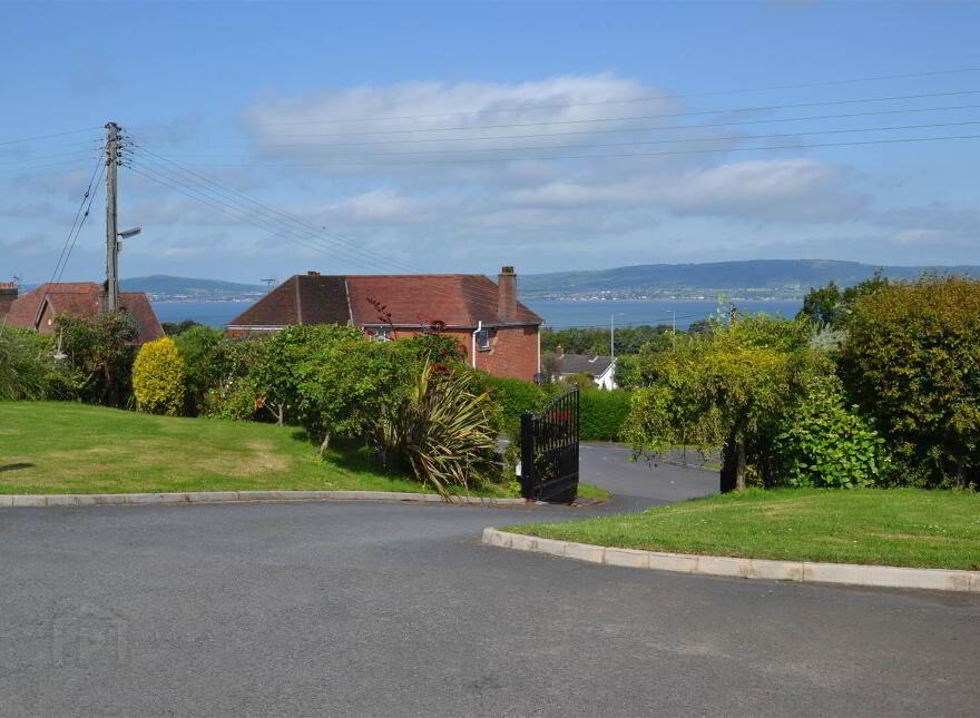 1 Larch Hill Avenue, Holywood, BT18 0JW