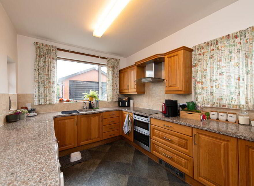 256 Holywood Road, Belfast, BT4 1SD
