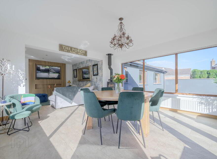 16 Gransha Road, Dundonald, Belfast, BT16 2HA