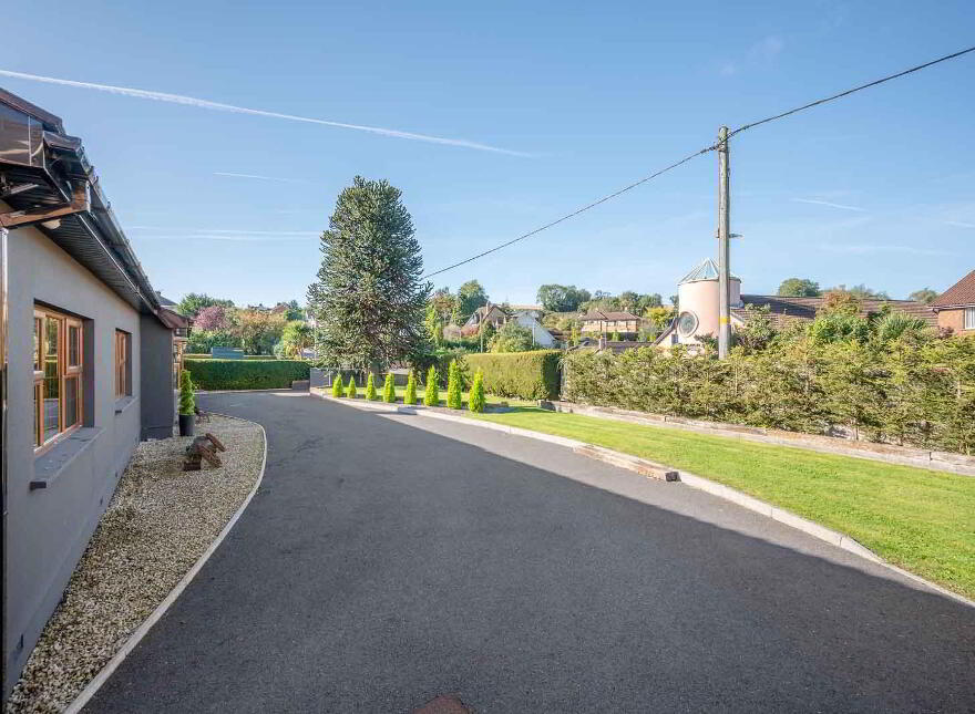 16 Gransha Road, Dundonald, Belfast, BT16 2HA