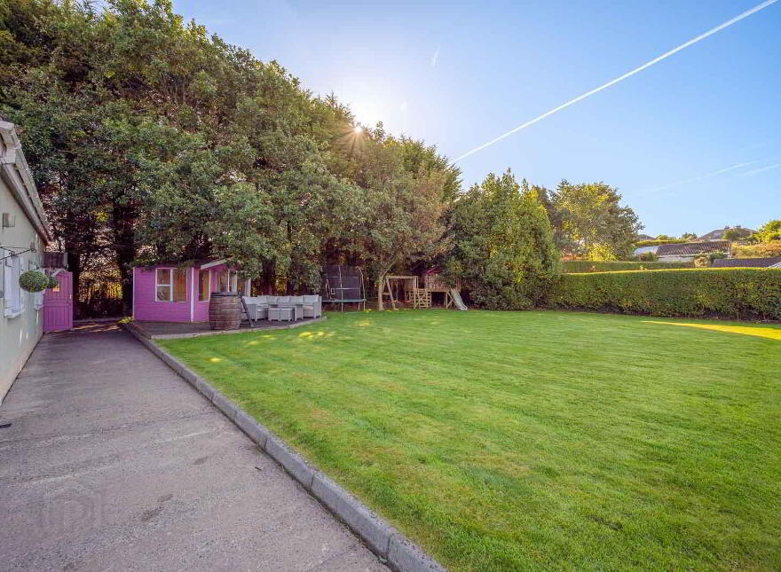 16 Gransha Road, Dundonald, Belfast, BT16 2HA