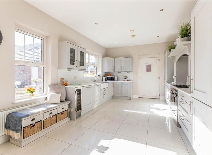 2 Blaris Green, Lisburn, BT27 5FR