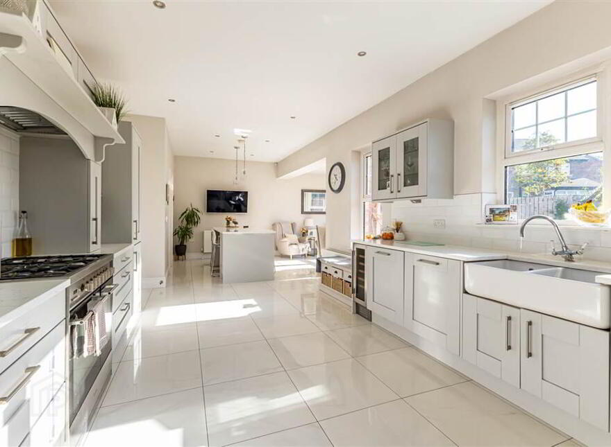 2 Blaris Green, Lisburn, BT27 5FR