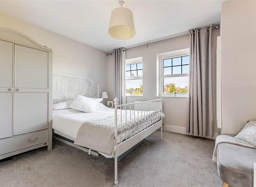 2 Blaris Green, Lisburn, BT27 5FR