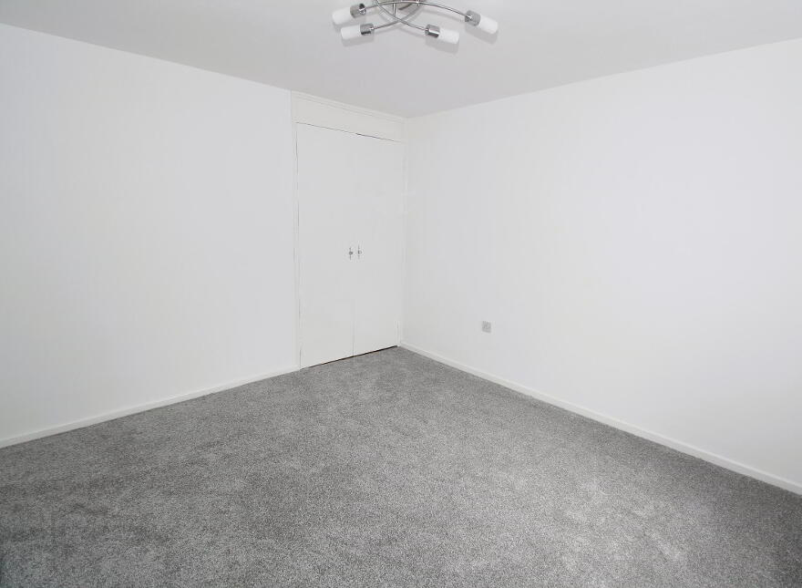 72 Gallows Street, Dromore, BT25 1BD