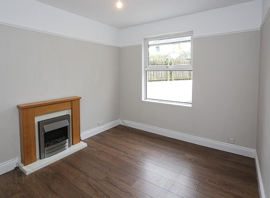 23 Willowholme Drive, Belfast, BT6 8PA