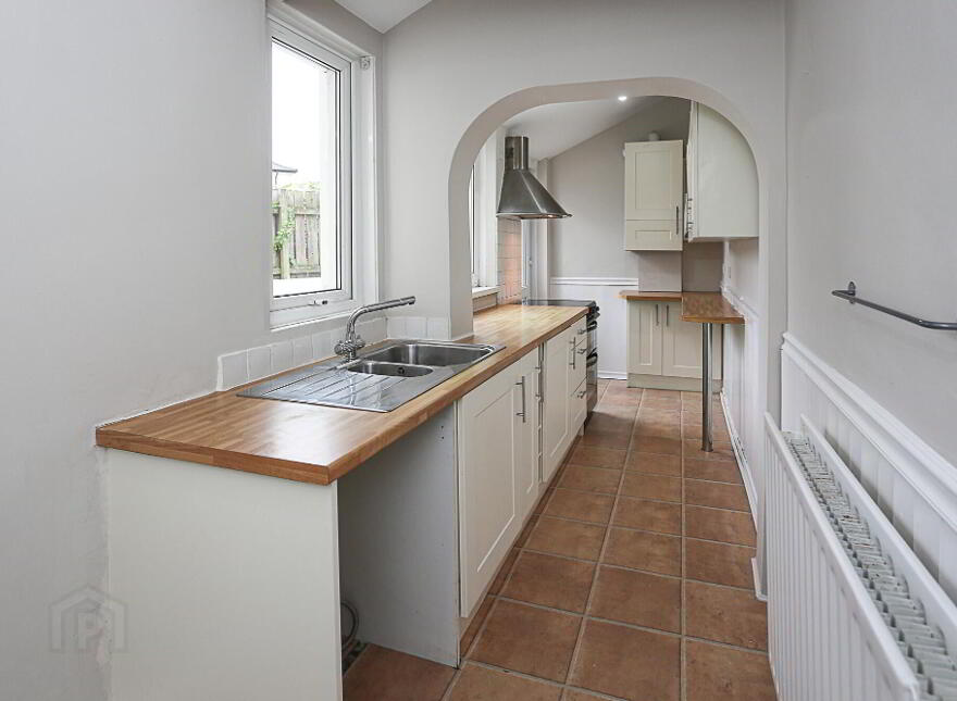 23 Willowholme Drive, Belfast, BT6 8PA