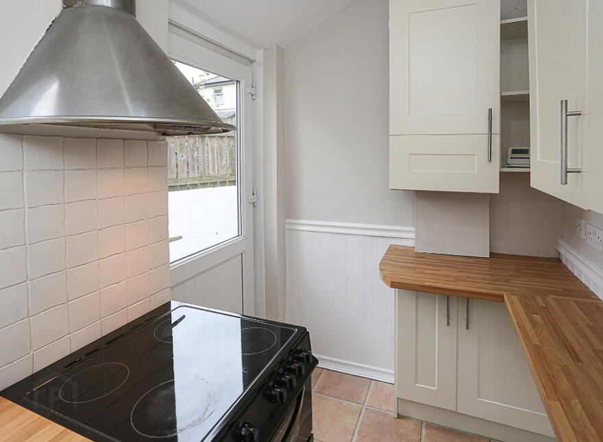 23 Willowholme Drive, Belfast, BT6 8PA