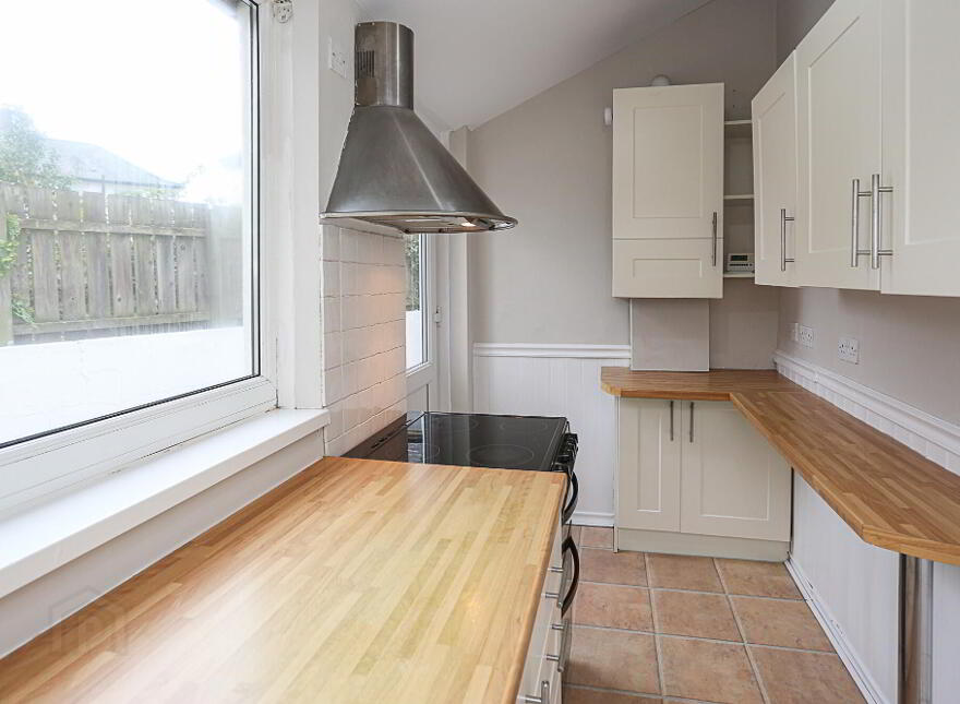 23 Willowholme Drive, Belfast, BT6 8PA