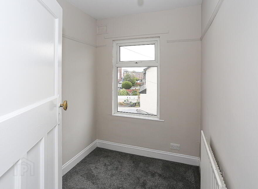 23 Willowholme Drive, Belfast, BT6 8PA