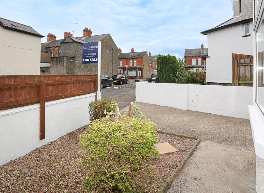 23 Willowholme Drive, Belfast, BT6 8PA