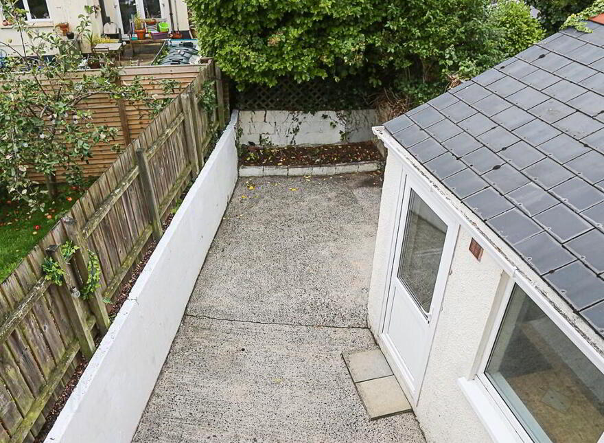 23 Willowholme Drive, Belfast, BT6 8PA
