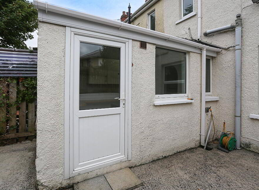23 Willowholme Drive, Belfast, BT6 8PA