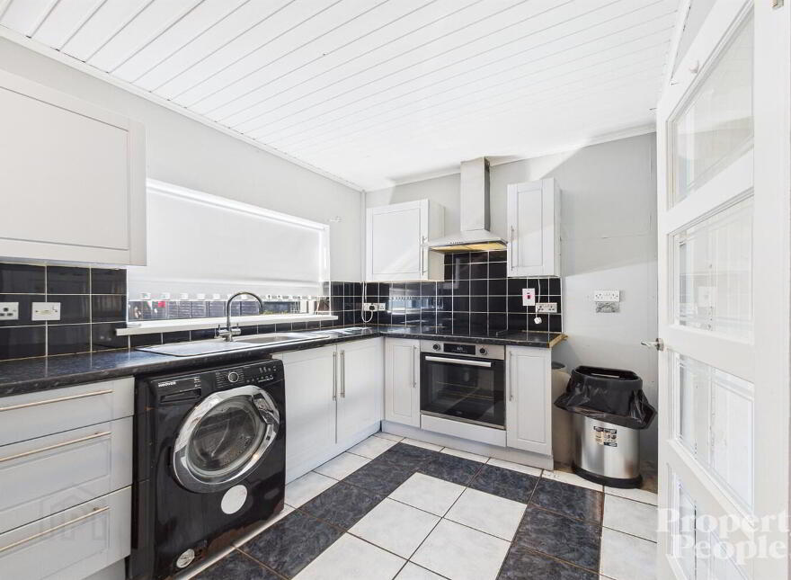 8 Deerpark Road, Belfast, BT14 7PT