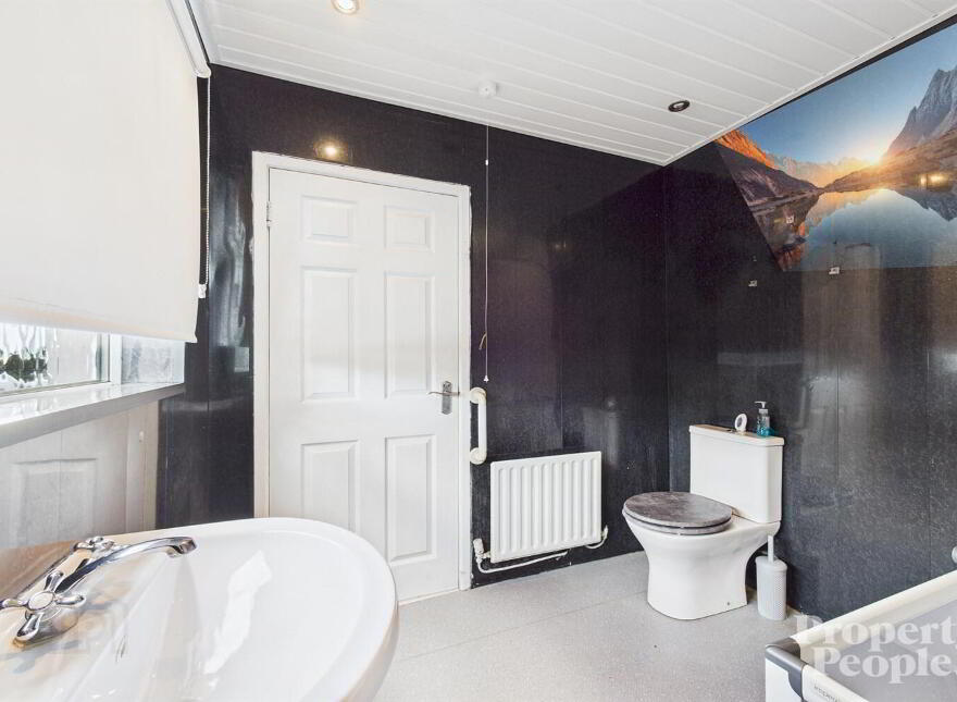 8 Deerpark Road, Belfast, BT14 7PT