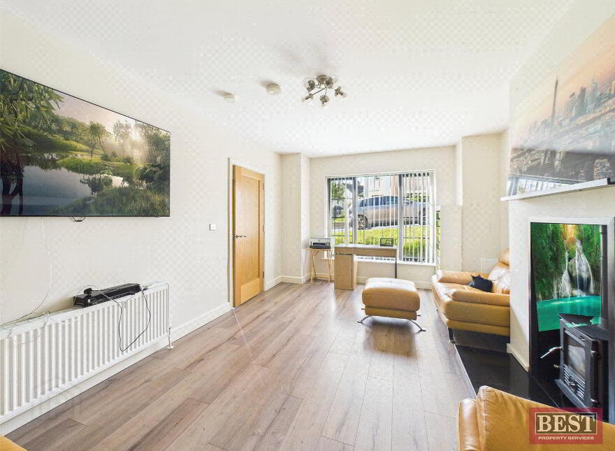 19 Hillcrest Way, Bessbrook, Newry, BT35 7FX