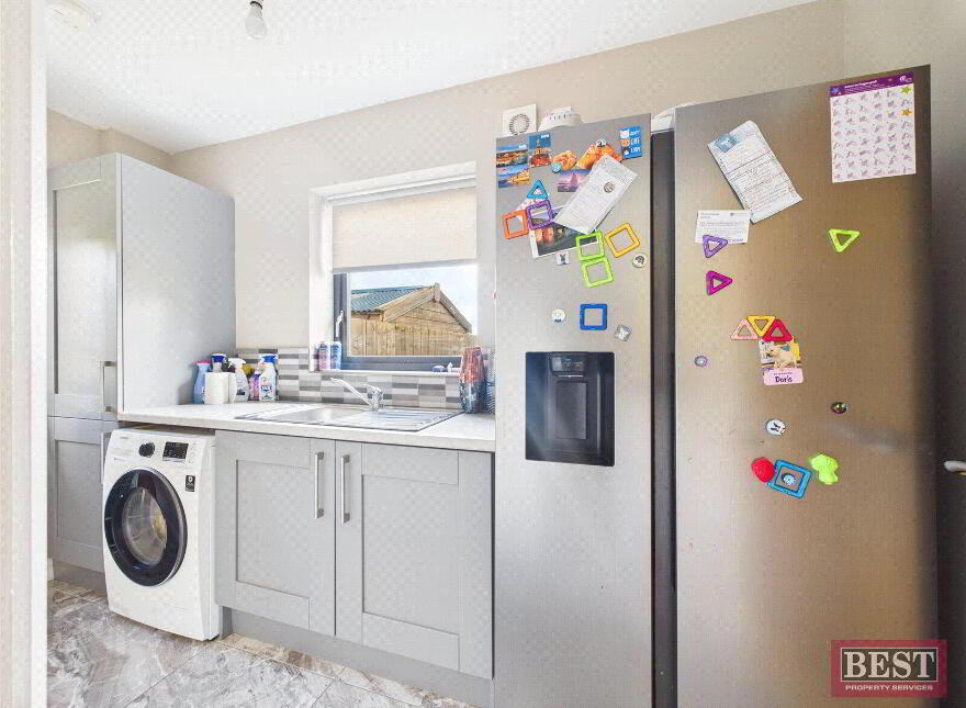 19 Hillcrest Way, Bessbrook, Newry, BT35 7FX