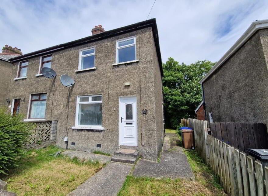 9 Silverstream Gardens, Ballysillan Road, North Belfast, BT14 8GS photo