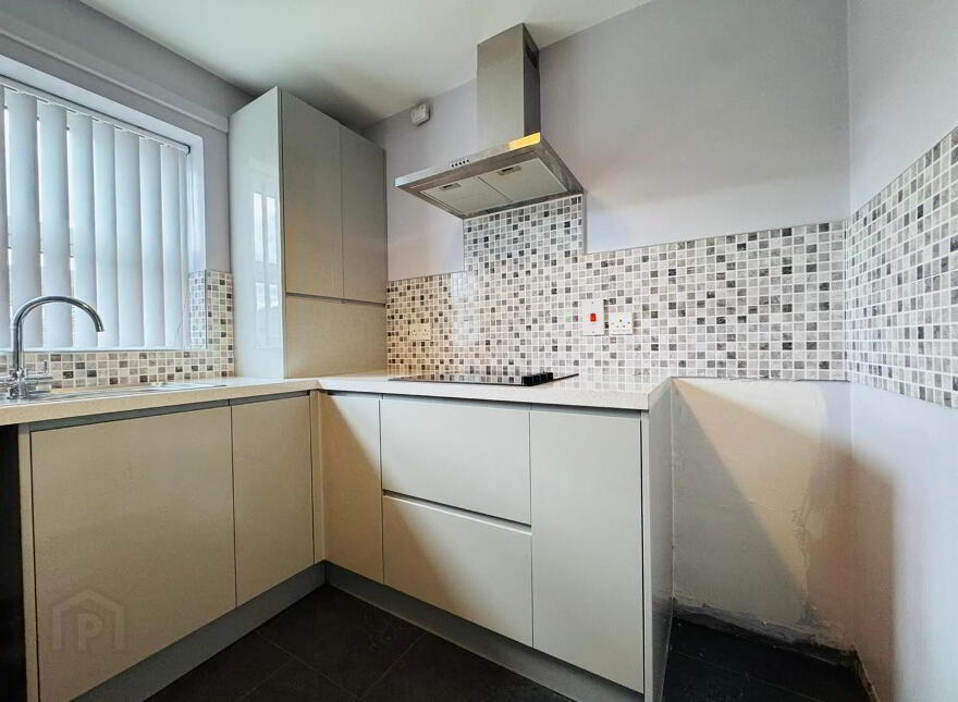 151b Rathmore Drive, Rathcoole, Newtownabbey, BT37 9DR