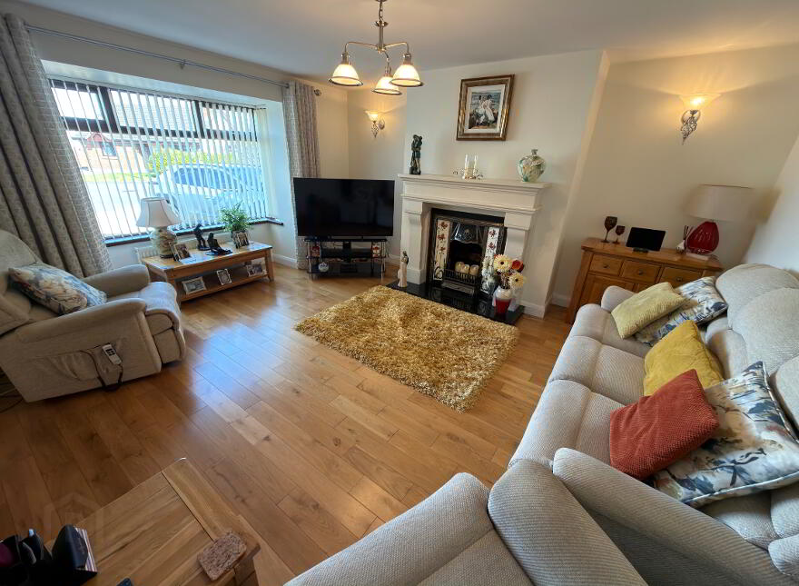 142 Abbeydale, Waterside, L'Derry, BT47 6FY