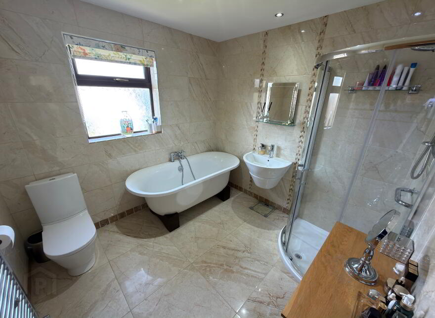 142 Abbeydale, Waterside, L'Derry, BT47 6FY