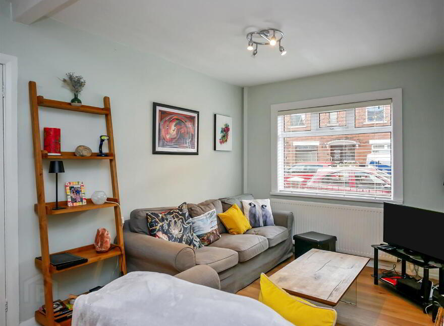 32 Florida Drive, Ravenhill Road, Belfast, BT6 8EX