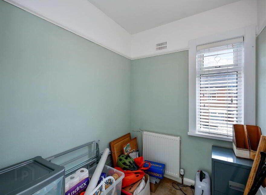 32 Florida Drive, Ravenhill Road, Belfast, BT6 8EX