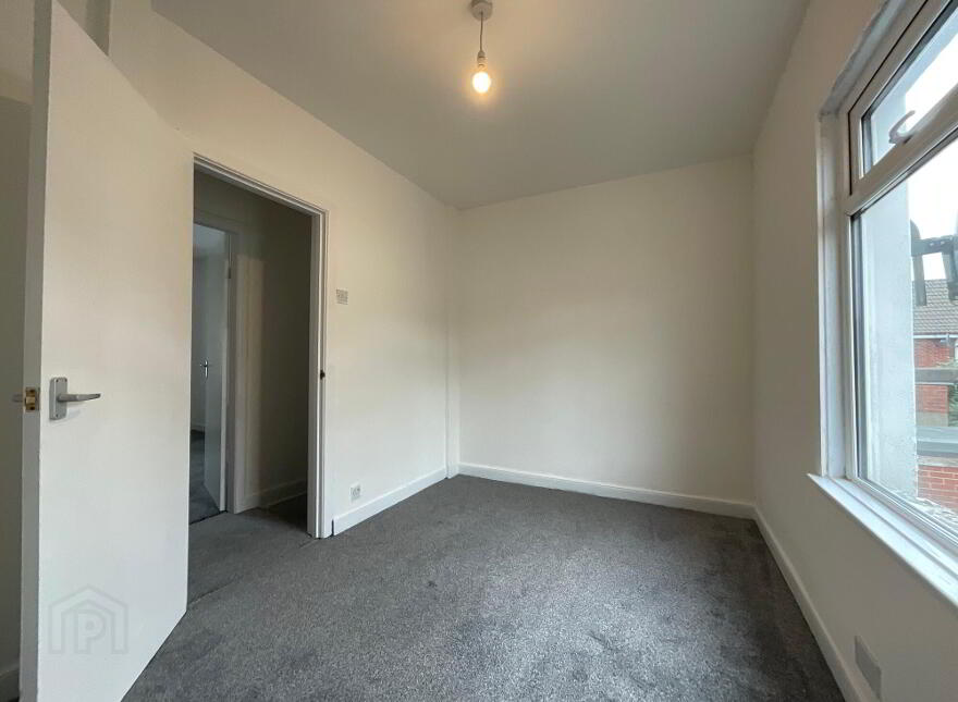 10 Ainsworth Drive, Belfast, BT13 3EJ