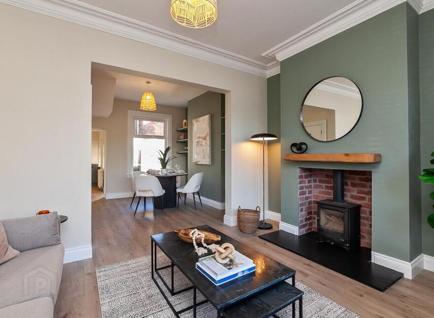 11 Bloomfield Road, Belfast, BT5 5LR