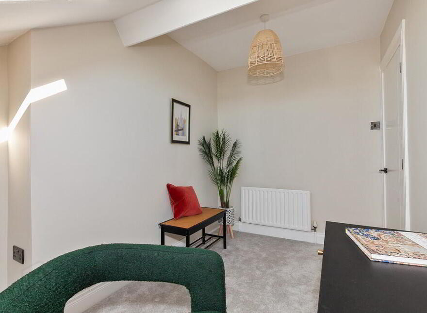 11 Bloomfield Road, Belfast, BT5 5LR