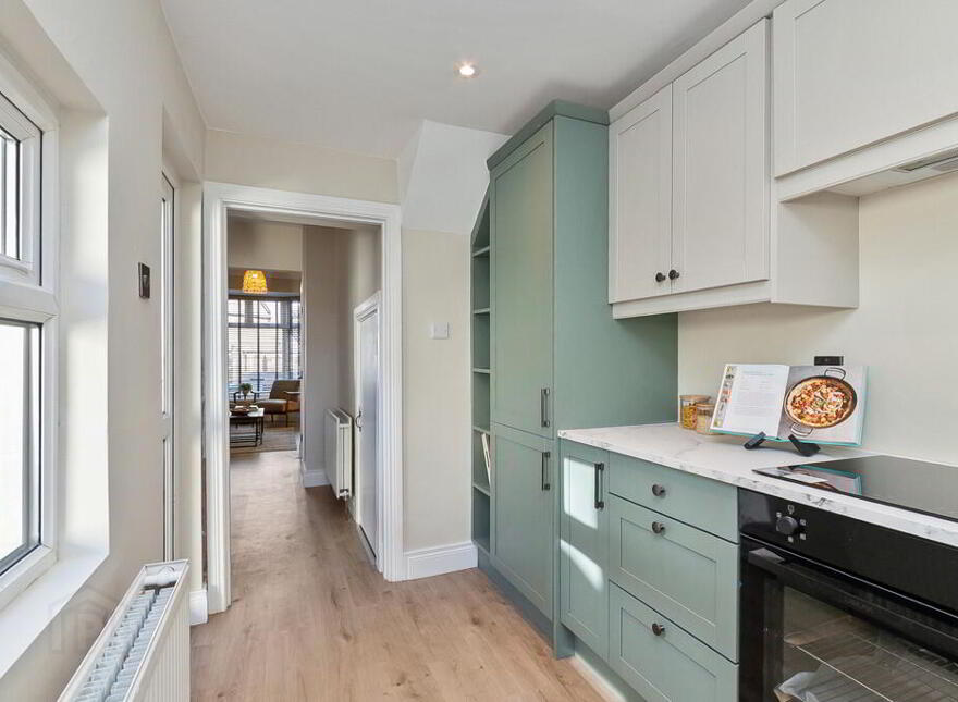 11 Bloomfield Road, Belfast, BT5 5LR